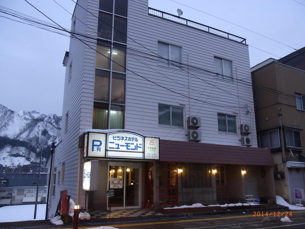 Hotel New Mondo Юдзава Екстер'єр фото